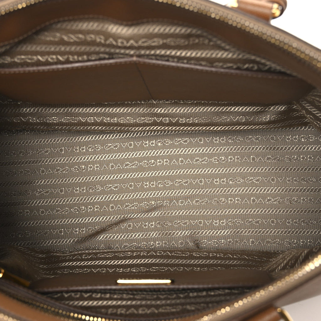 Saffiano Lux Medium Double Zip Tote Caramel