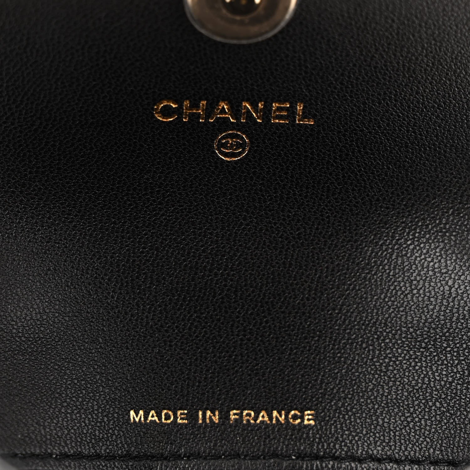 Lambskin Quilted Pearl Top Handle Clutch With Chain  Black
