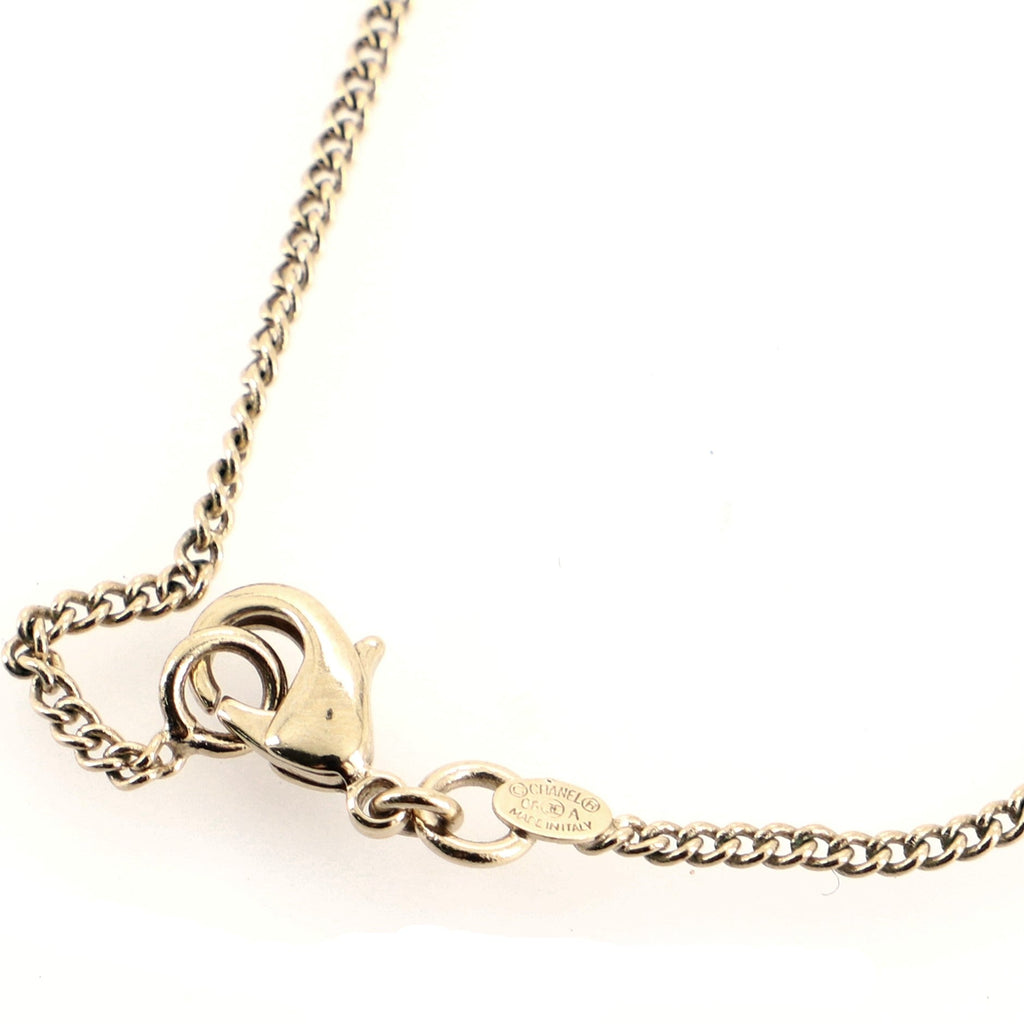CC Circle Pendant Necklace Metal with Rhinestone
