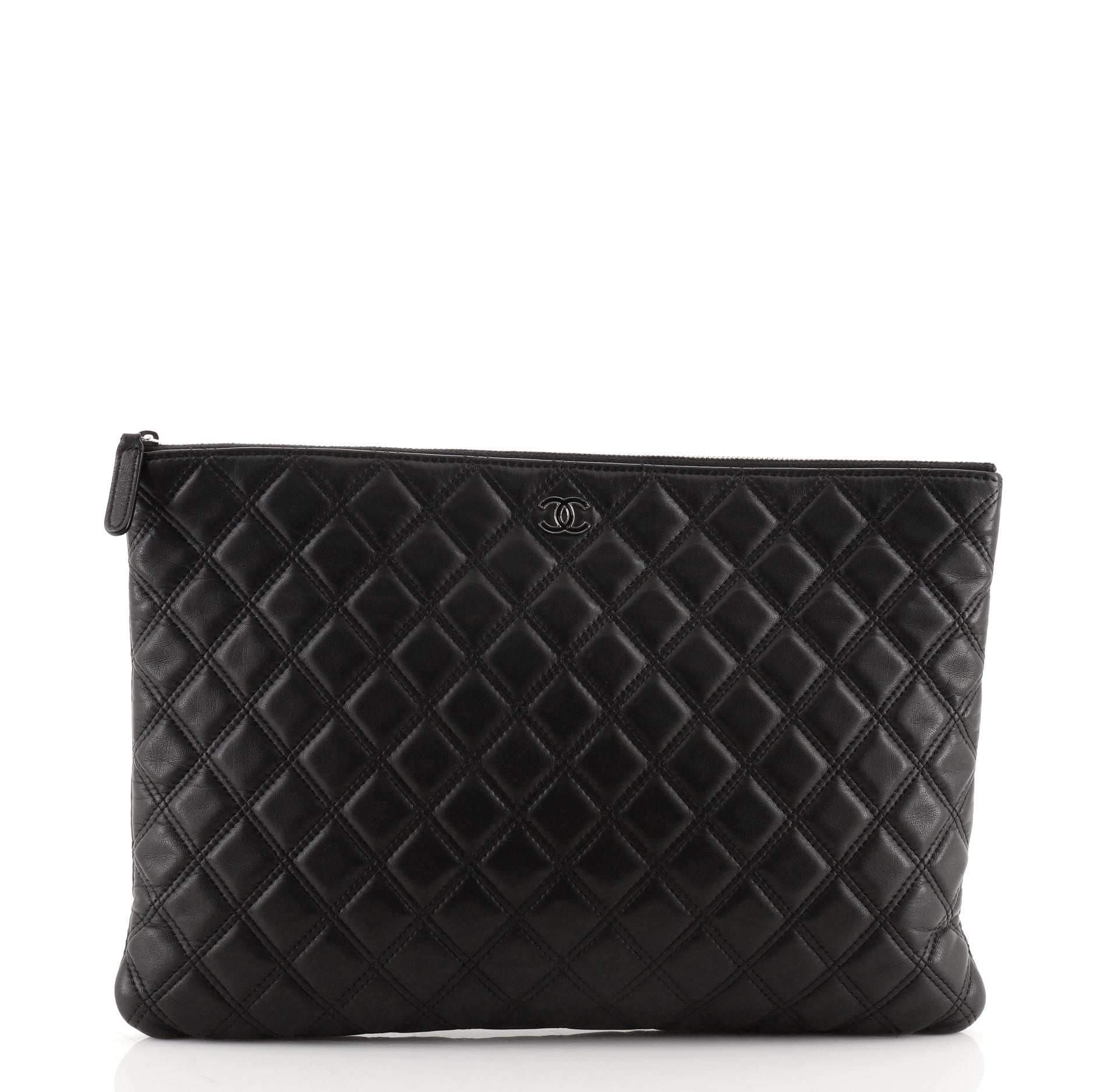 O Case Clutch Quilted Lambskin Large