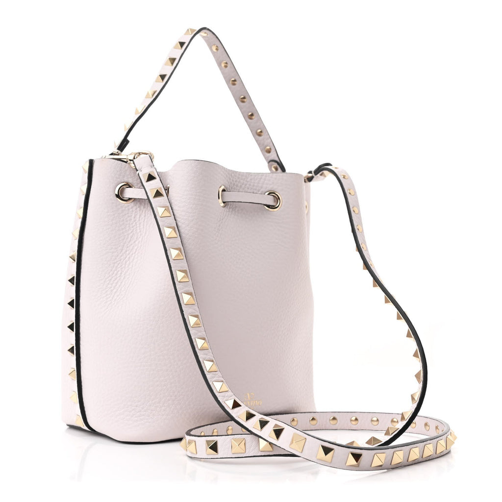 Grainy Calfskin Calfskin Rockstud Bucket Bag Light Grey