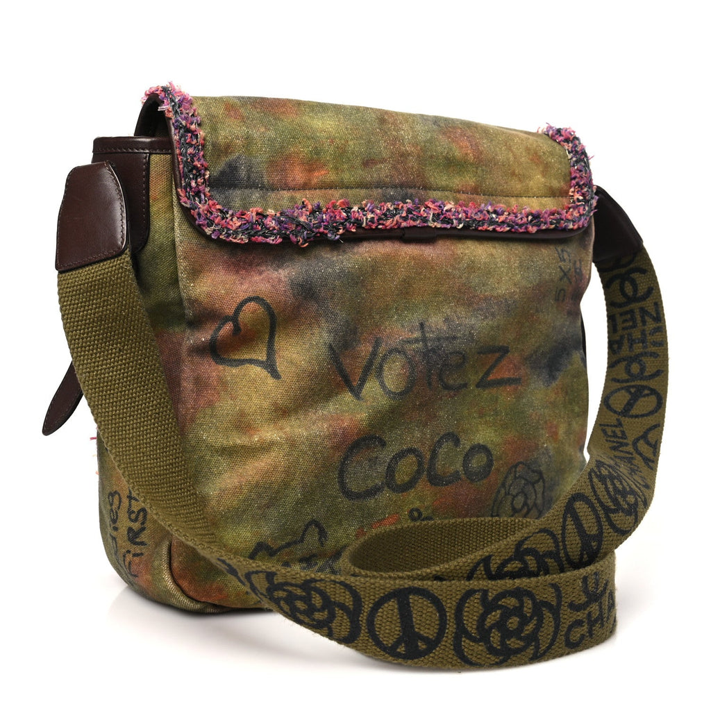 Washed Toile Graffiti On The Pavements Messenger Khaki Multicolor