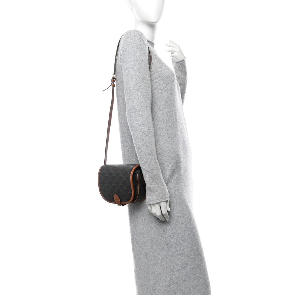 Triomphe Canvas Medium Folco Bag Tan