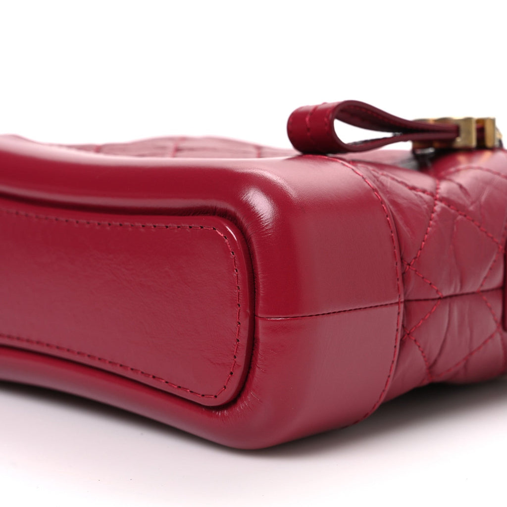 Aged Calfskin Quilted Small Gabrielle Hobo Red