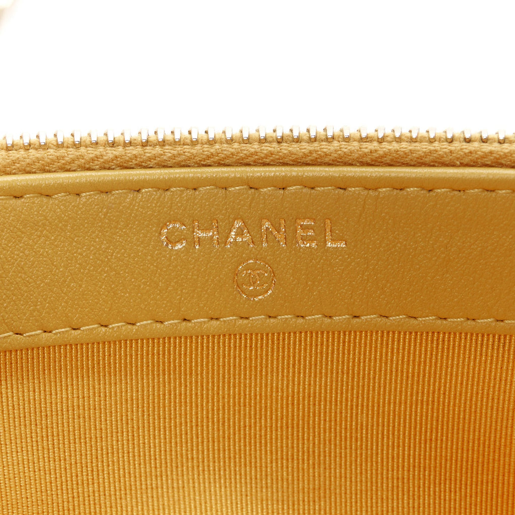 Caviar Quilted Small Clutch With Chain Yellow