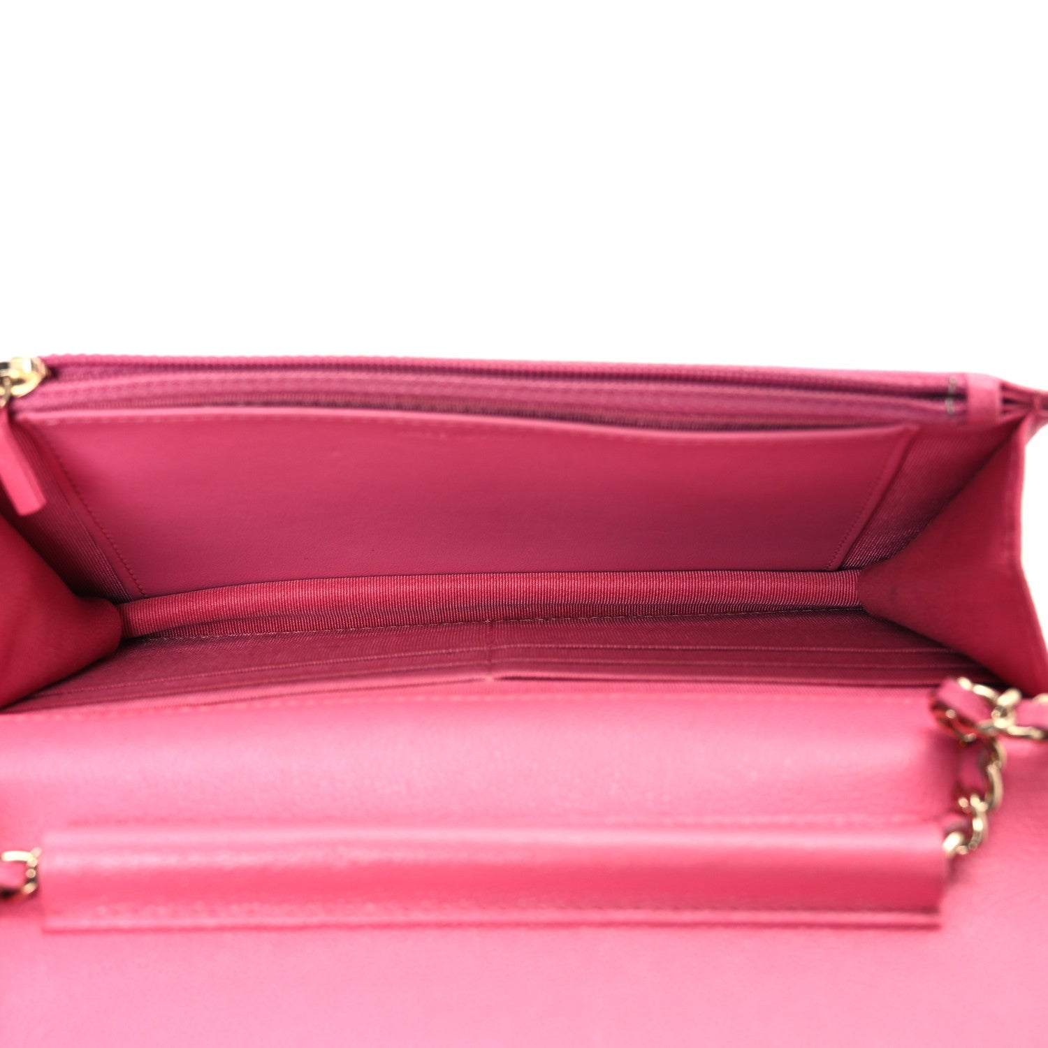 Caviar Quilted Wallet on Chain WOC Pink
