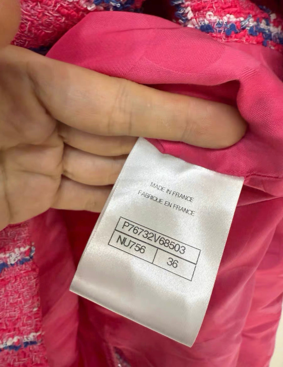 Chanel 24P pink tweed jacket size 36