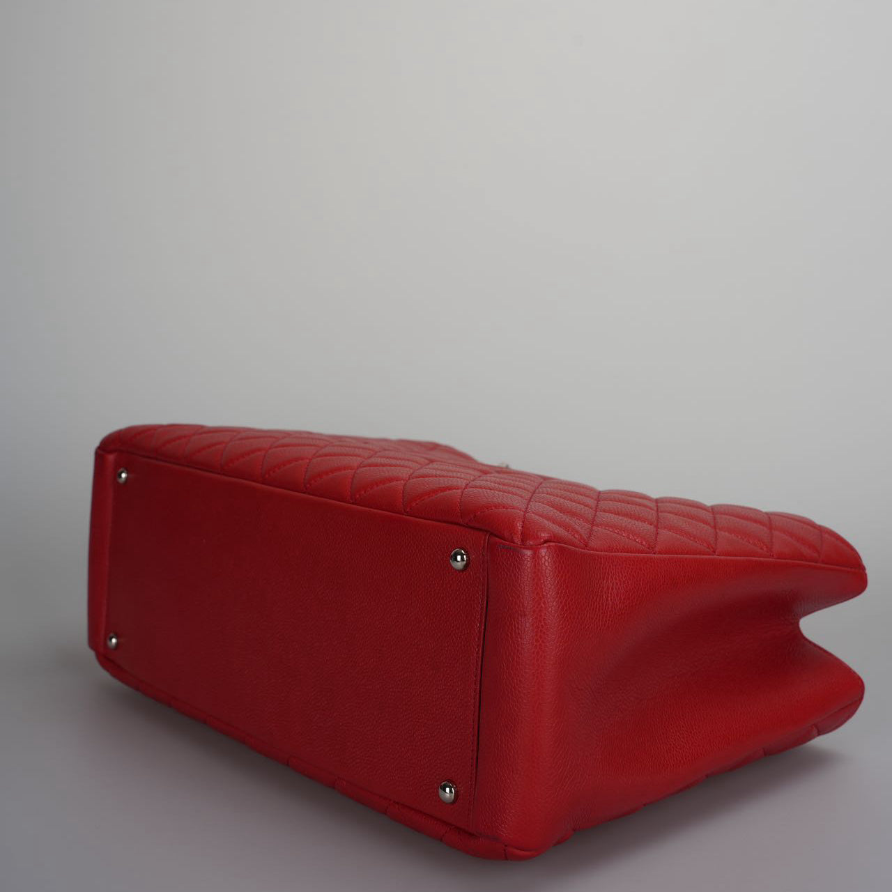 Chanel Red Large Grand Shopping Tote Red GST Bag in Caviar 2011-2012