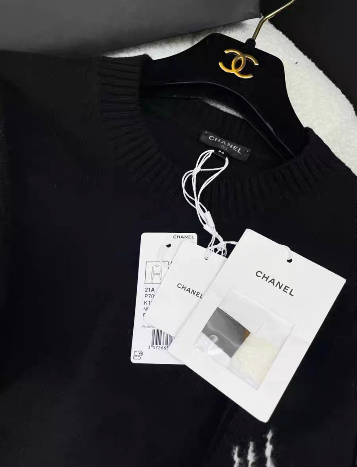 CHANEL 21A CASHMERE/ SILK Sweater size 34