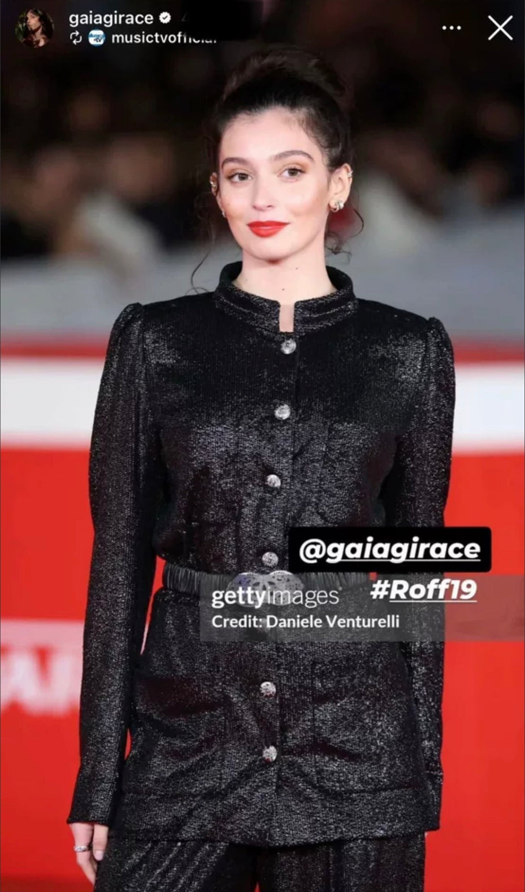 Chanel 24S black sequined jacket size 38