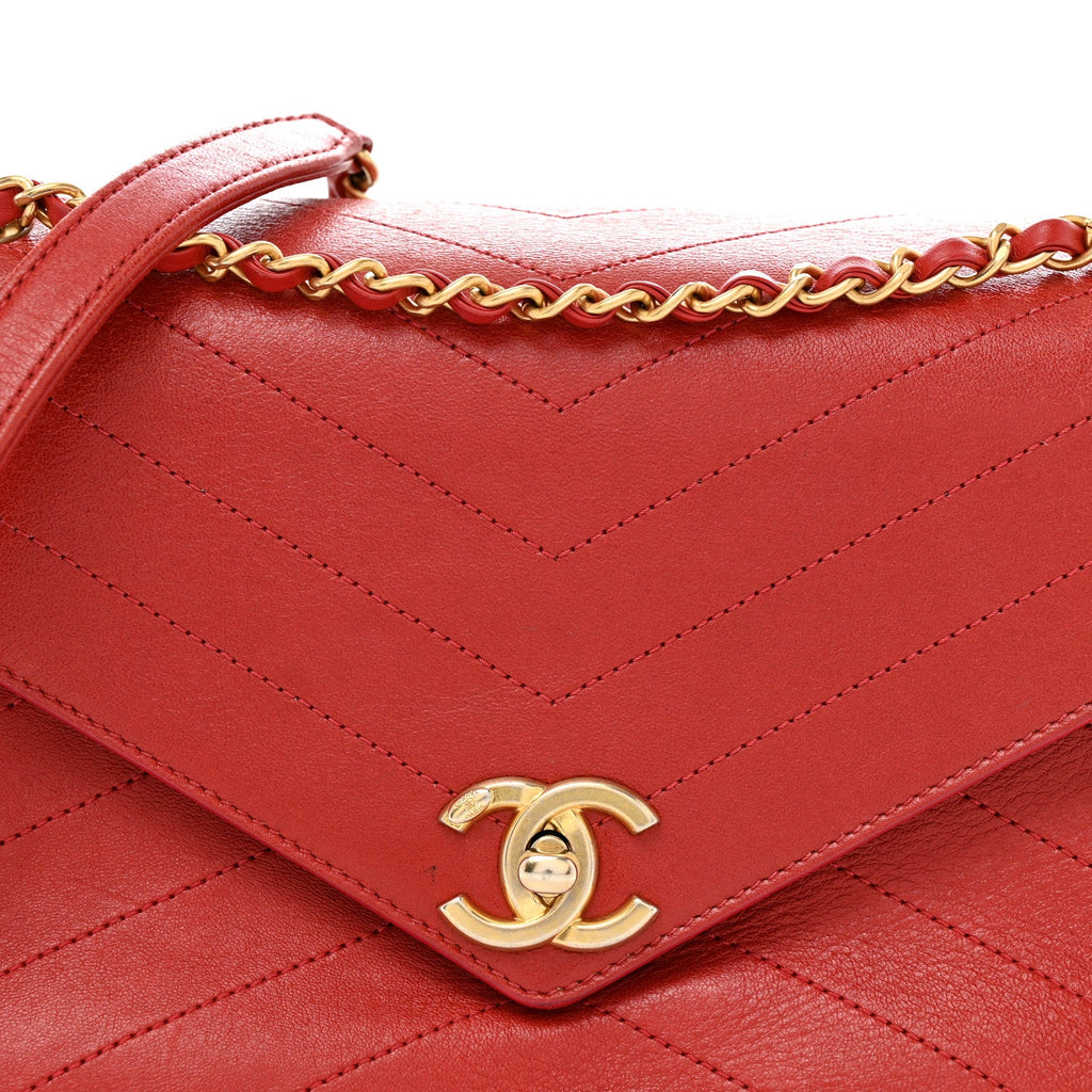 Lambskin Chevron Stitched Medium Envelope Flap Red
