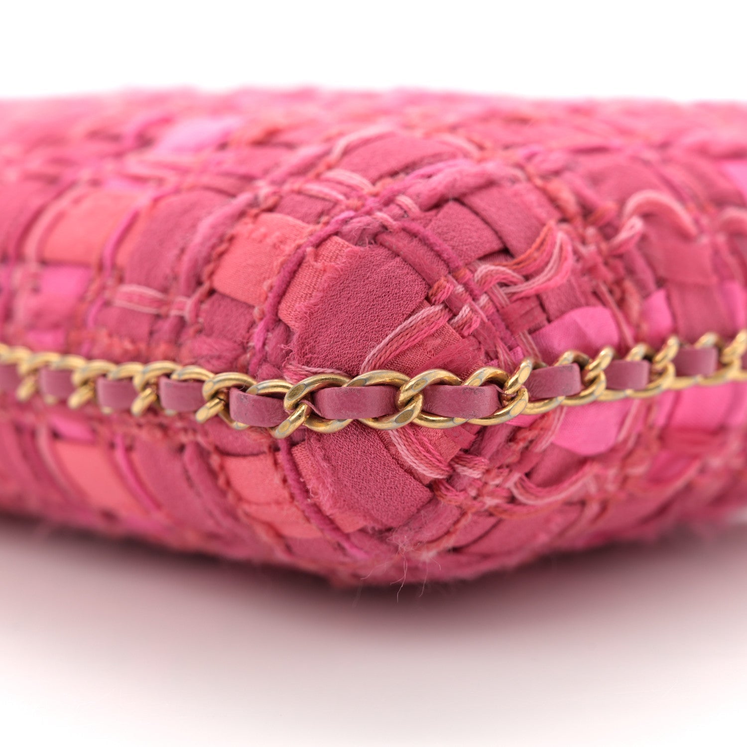 Tweed Chain Around Phone Holder Pink