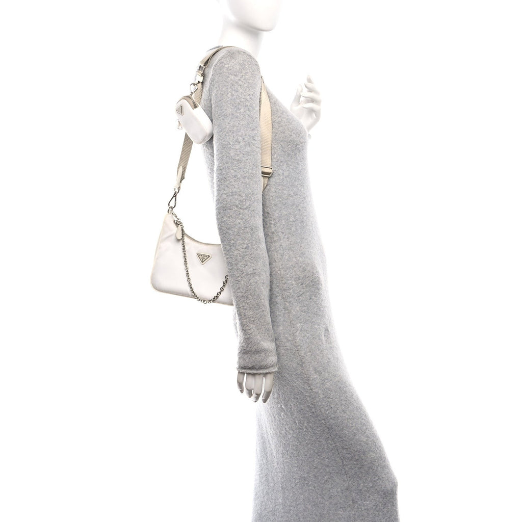 Re-Nylon Saffiano Re-Edition 2005 Shoulder Bag Bianco