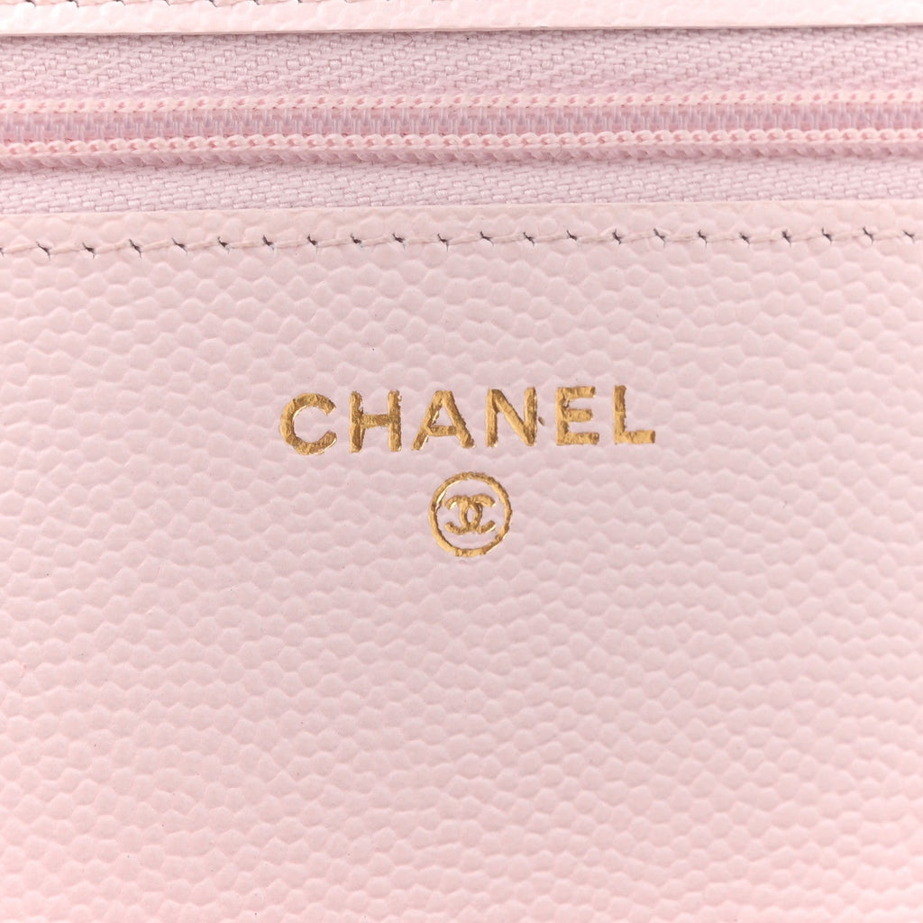 Caviar Quilted Wallet on Chain WOC Light Pink