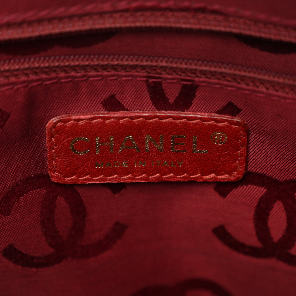Calfskin Stitch Surpique Bowler Red