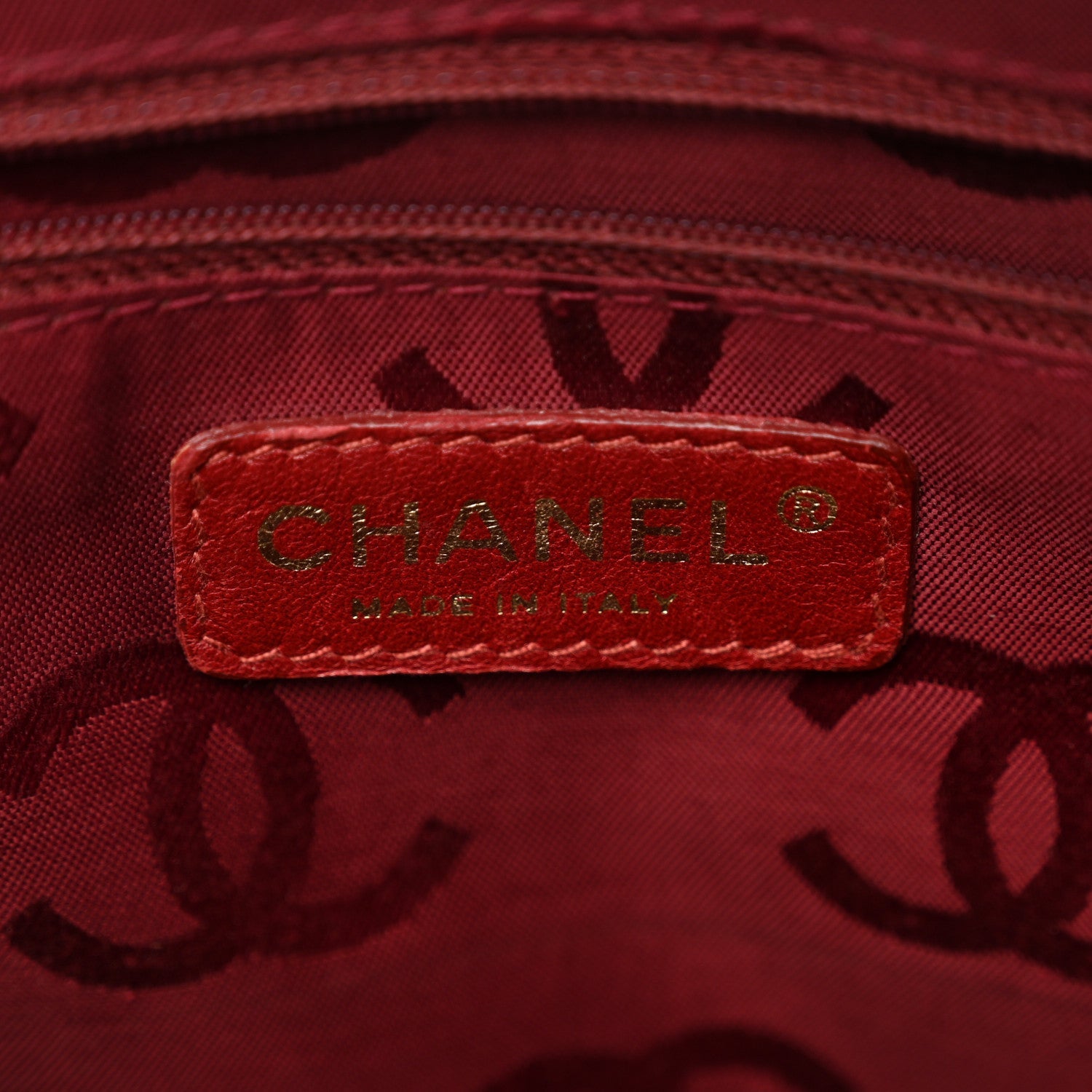 Calfskin Stitch Surpique Bowler Red