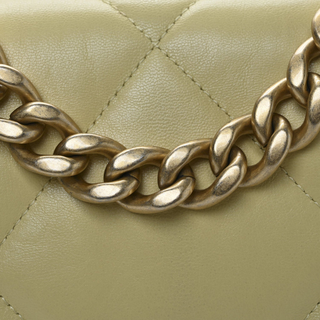 Lambskin Quilted Medium Chanel 19 Flap Yellow