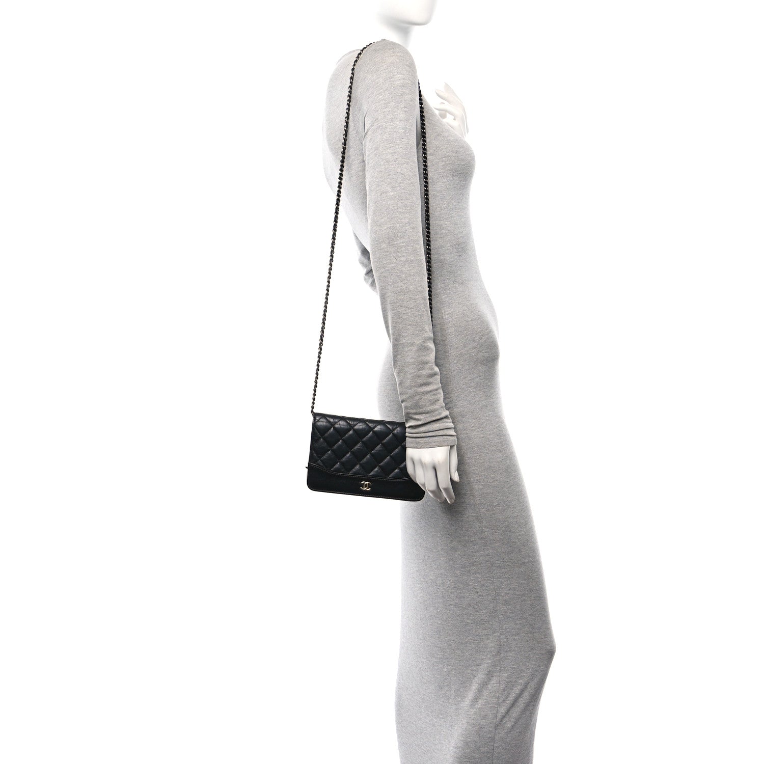 Aged Calfskin Quilted Gabrielle Wallet On Chain WOC Black