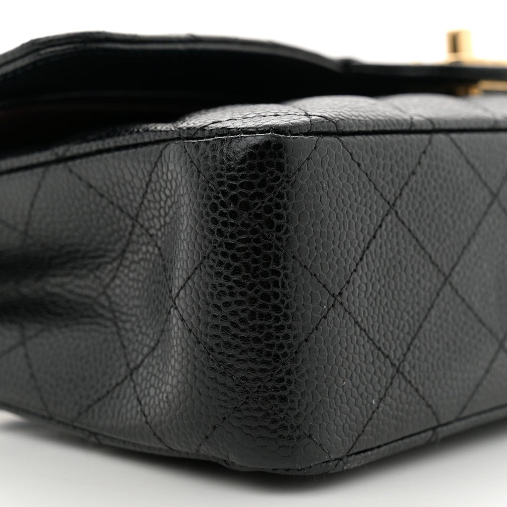 Caviar Quilted Medium Double Flap Black