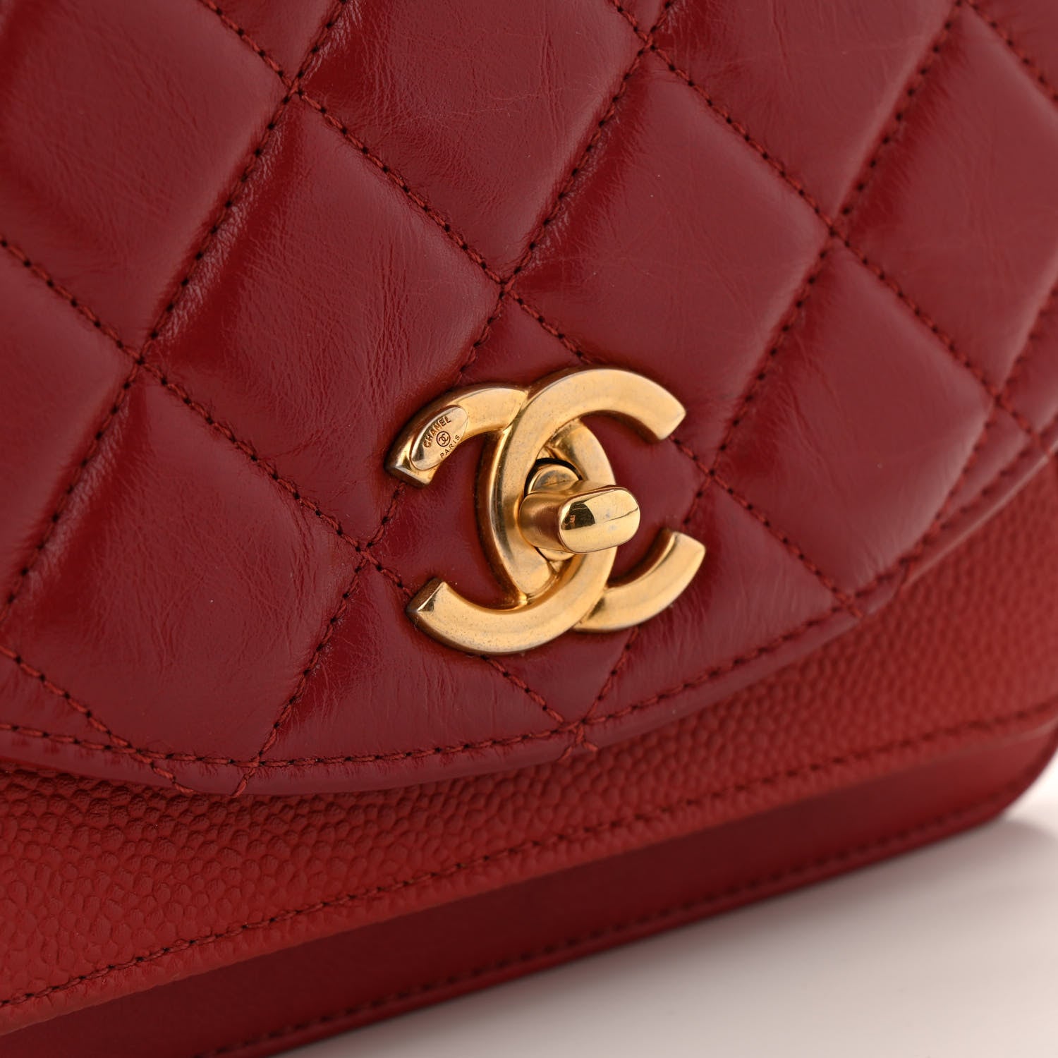 Calfskin Caviar Quilted Mini Chain Handle Flap  Red