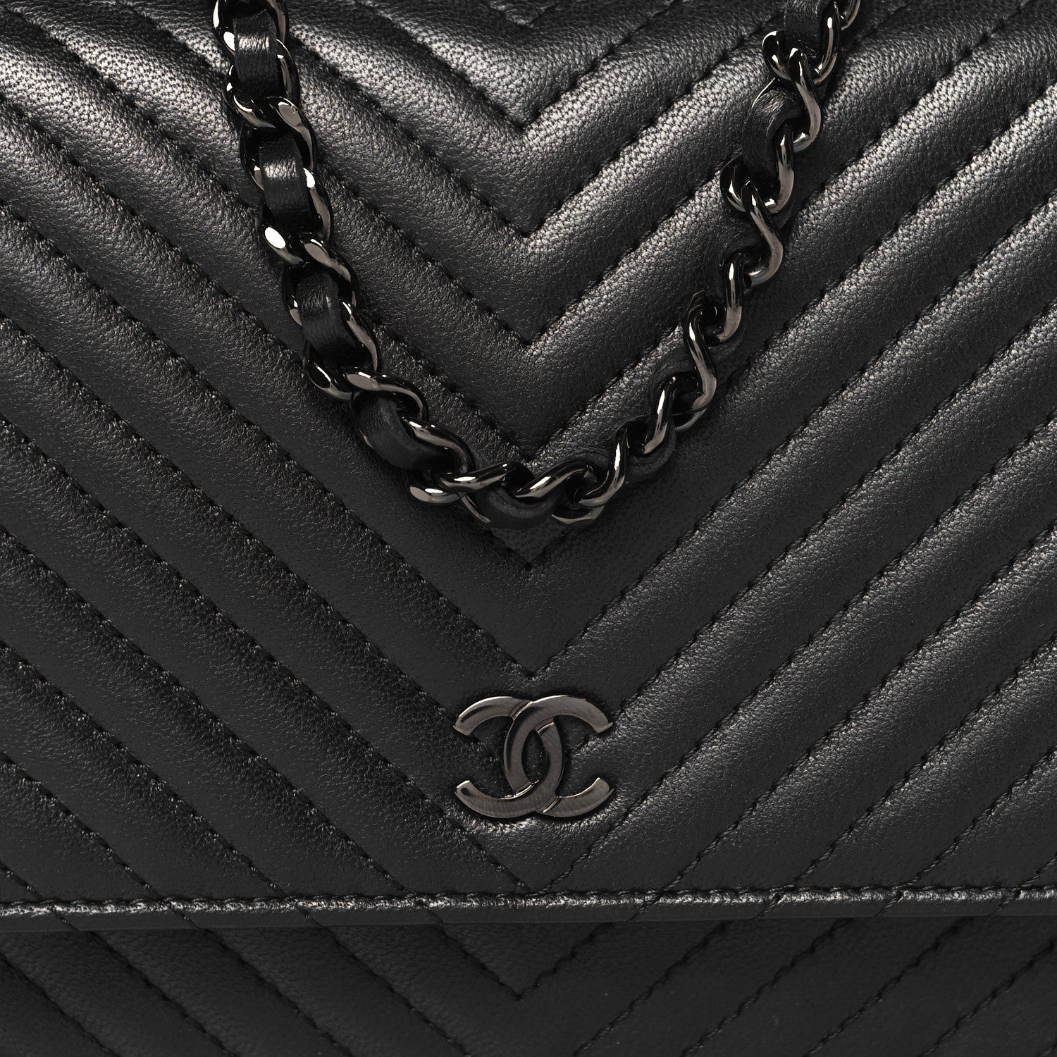 Lambskin Chevron Quilted Wallet On Chain WOC So Black