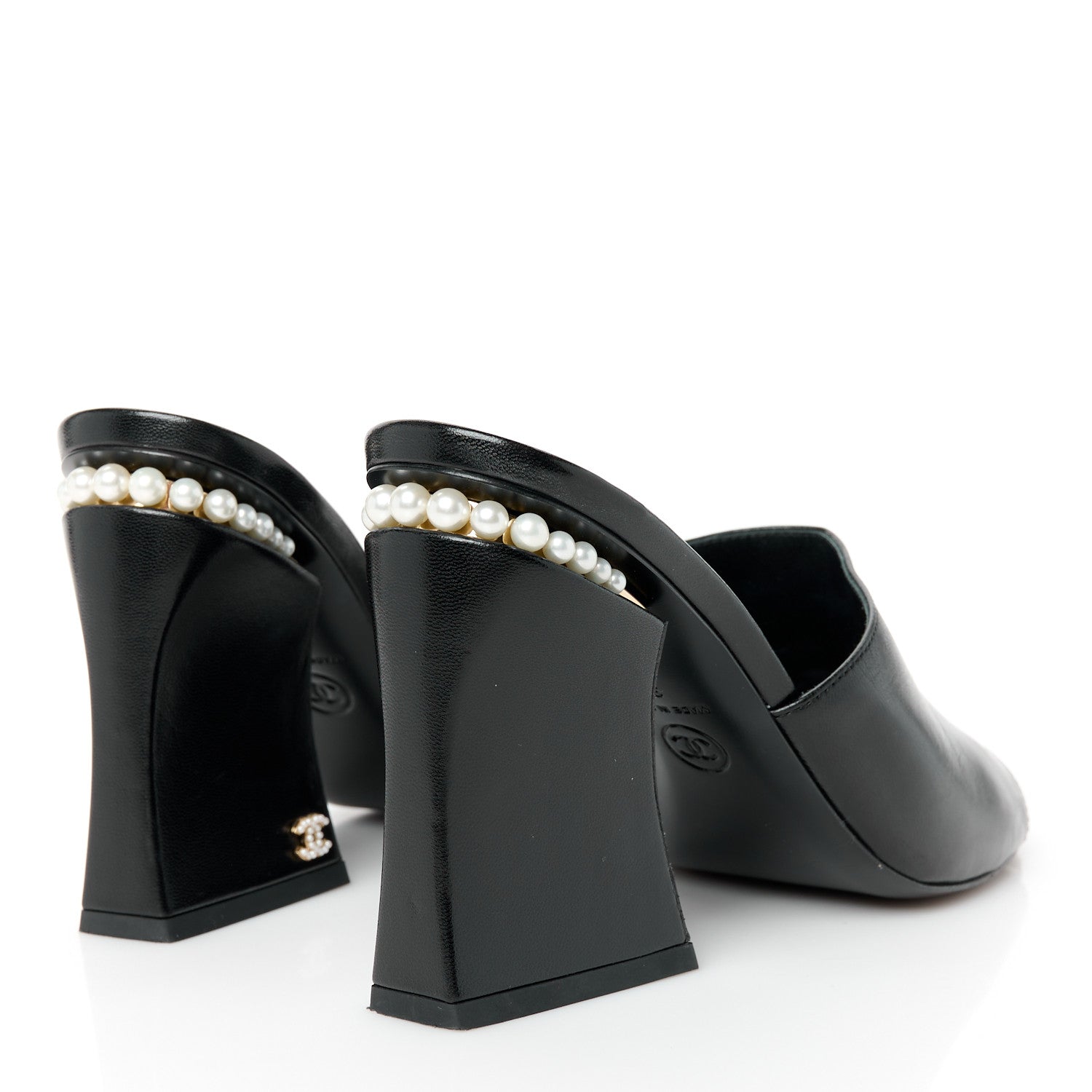 Shiny Goatskin Pearl Mule Sandals 38 Black