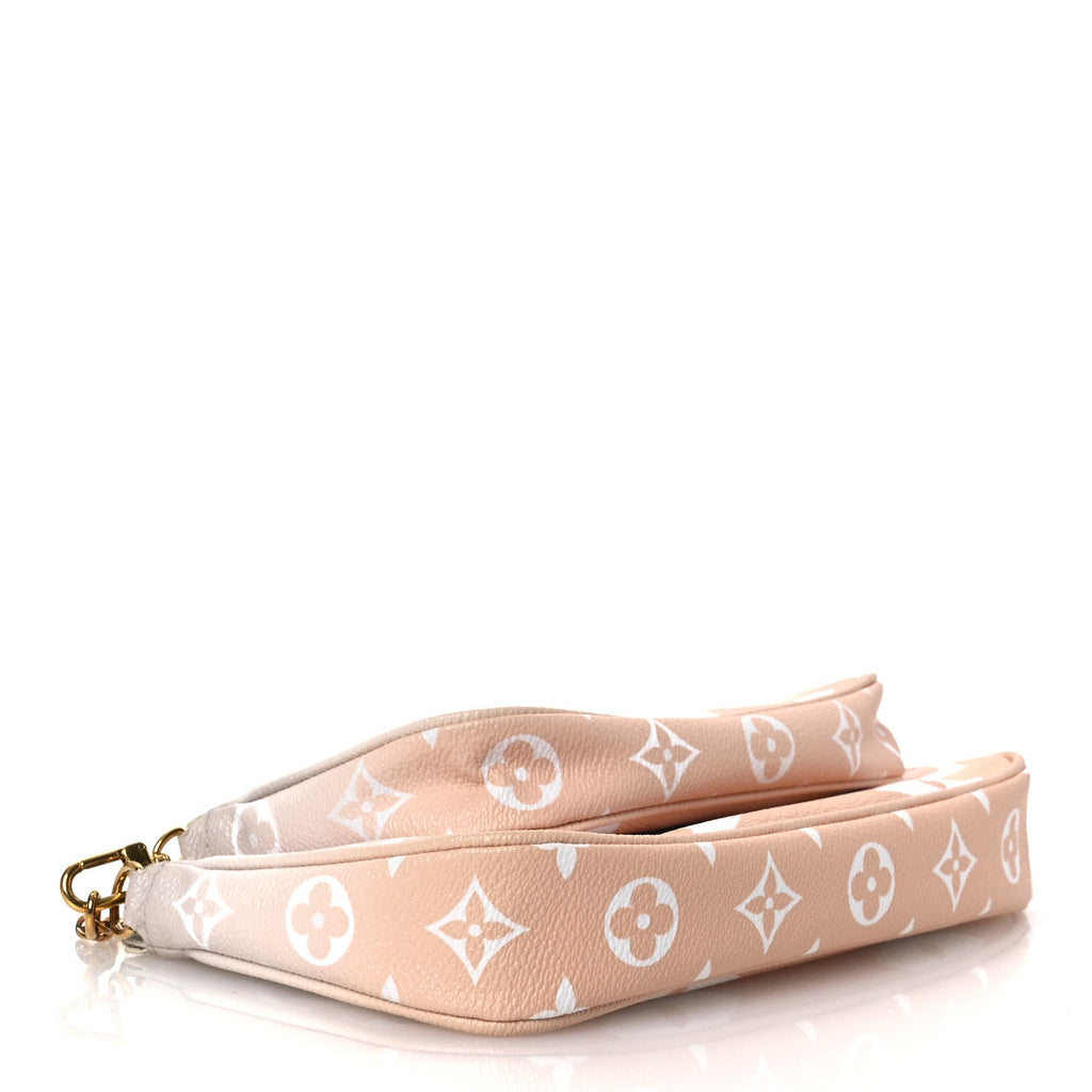 Monogram Giant By The Pool Multi Pochette Accessories Brume