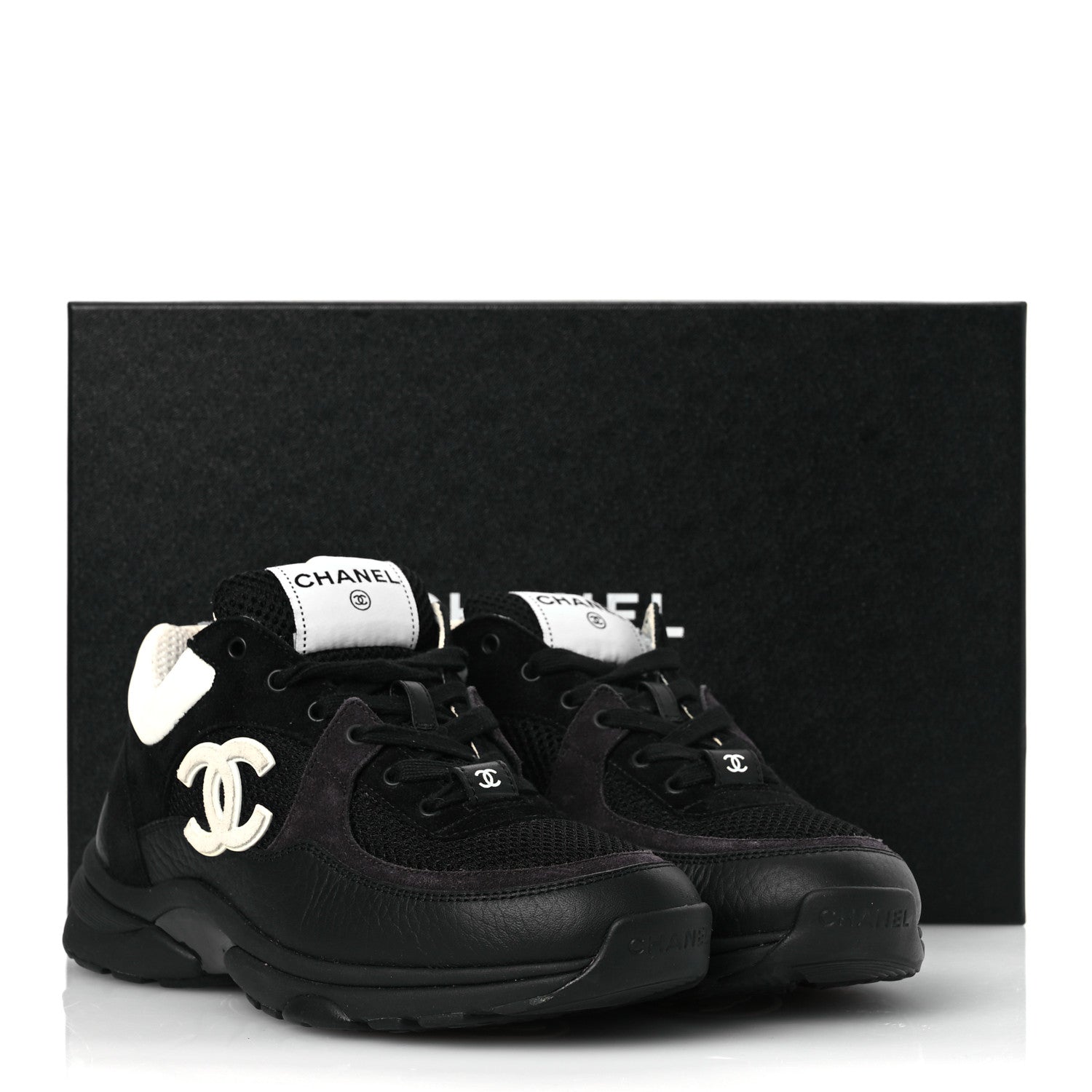 Mesh Suede Grained Calfskin Womens CC Sneakers 37 Black White