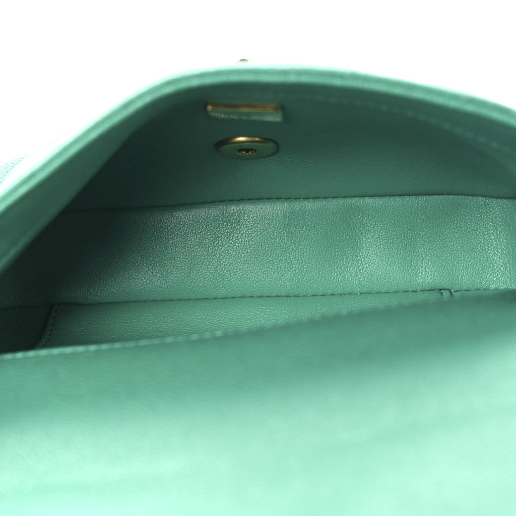 Caviar Quilted Sweetheart Mini Rectangular Flap Green