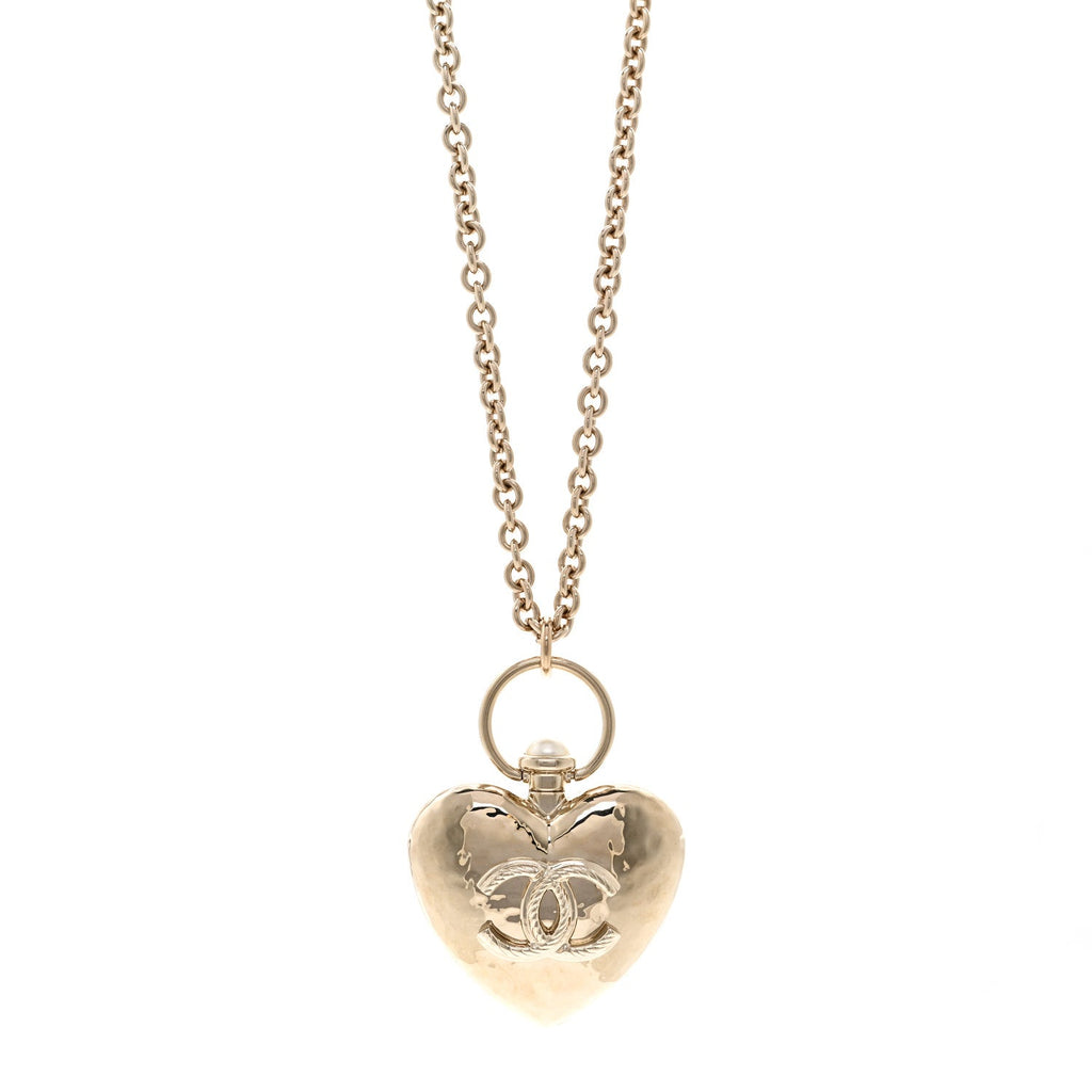 Metal CC Heart Locket Necklace Gold