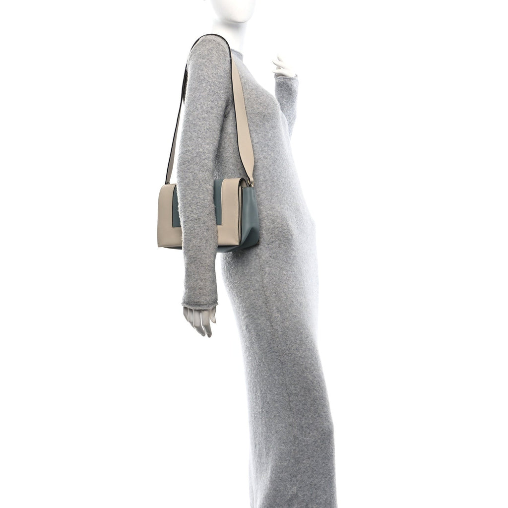 Shiny Smooth Calfskin Medium Frame Shoulder Bag Grege Storm