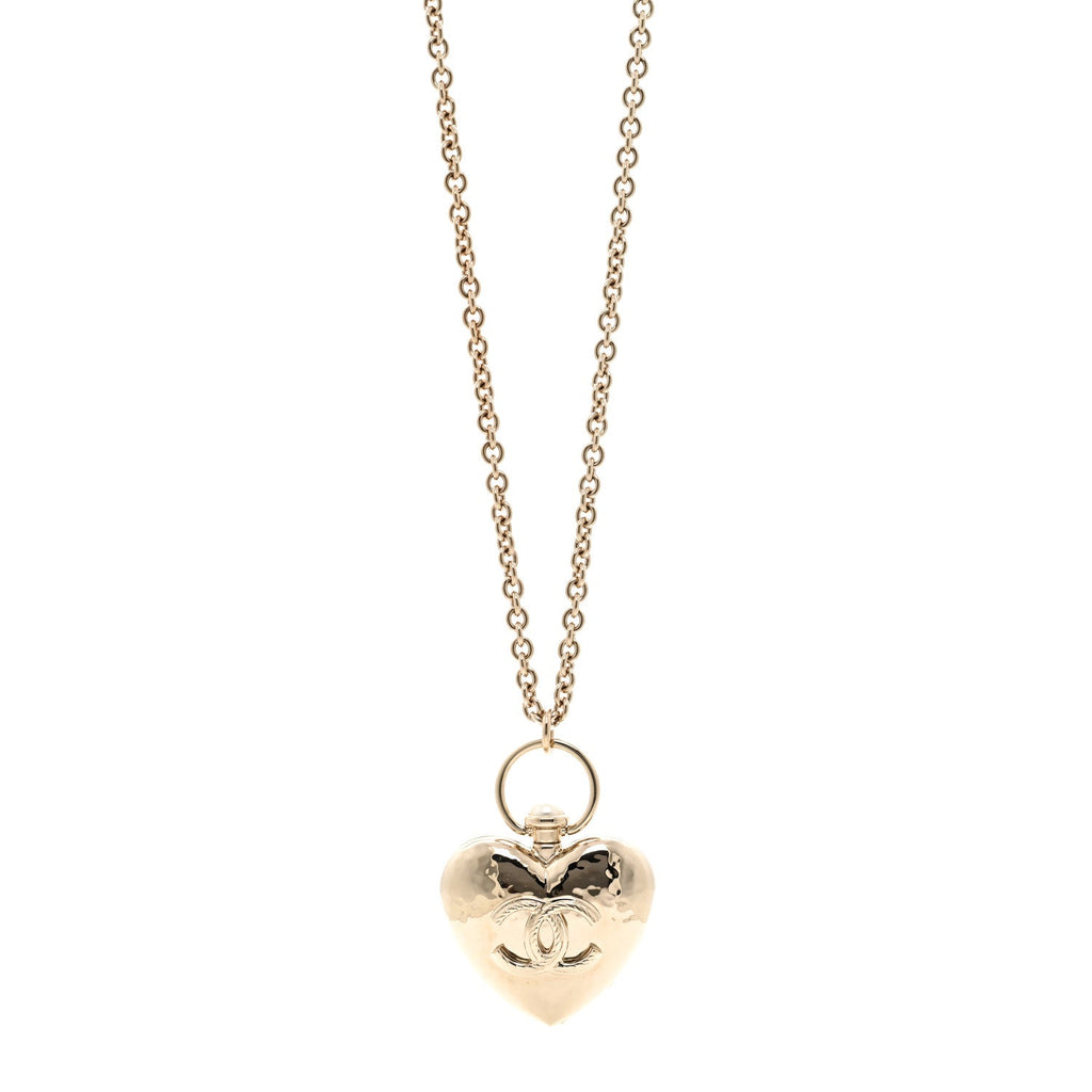 Metal CC Heart Locket Necklace Gold