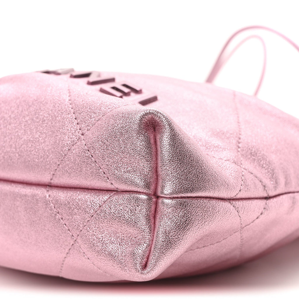 Metallic Lambskin Lacquered Monochrome Quilted Mini Chanel 22 Pink