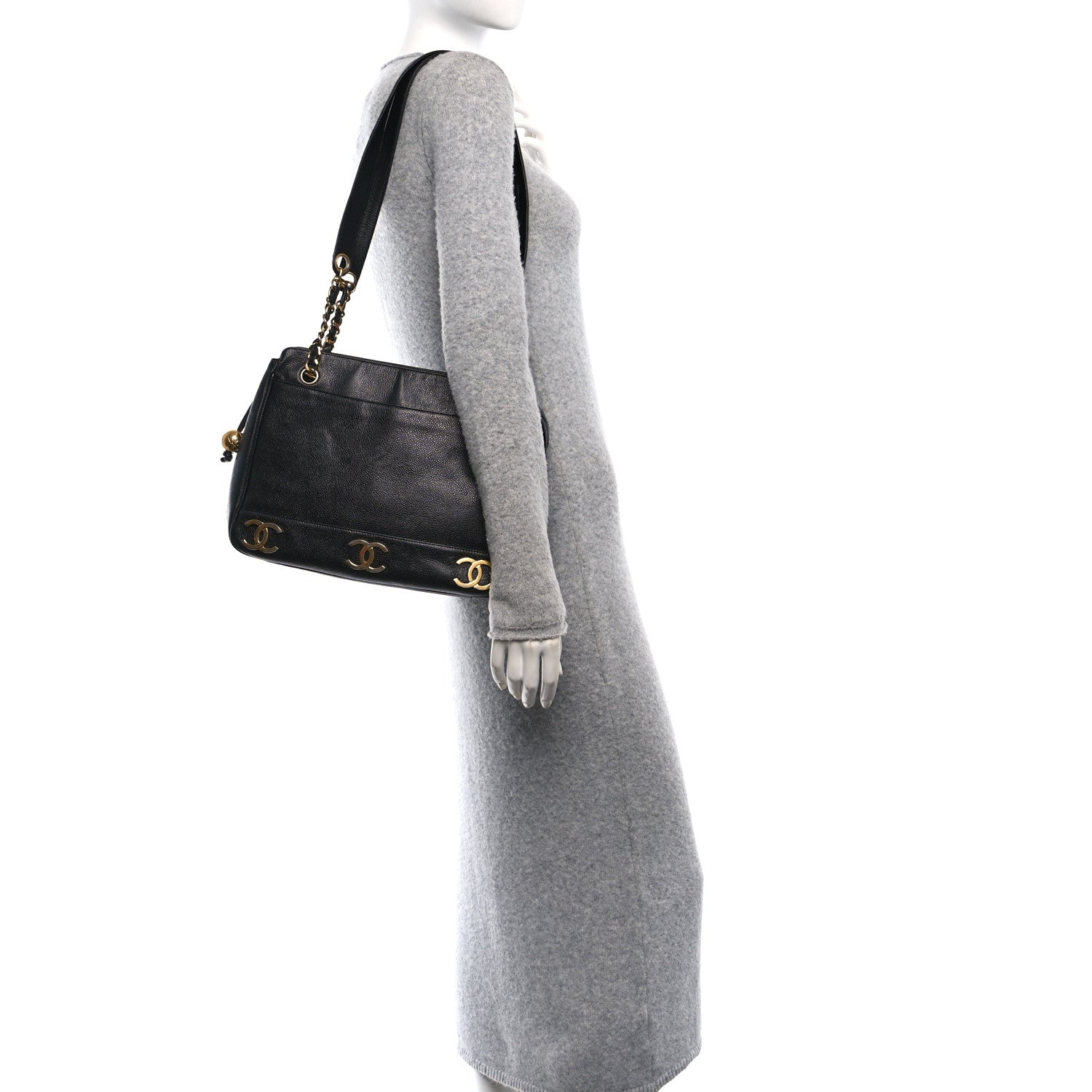 Caviar CC Shoulder Bag Black