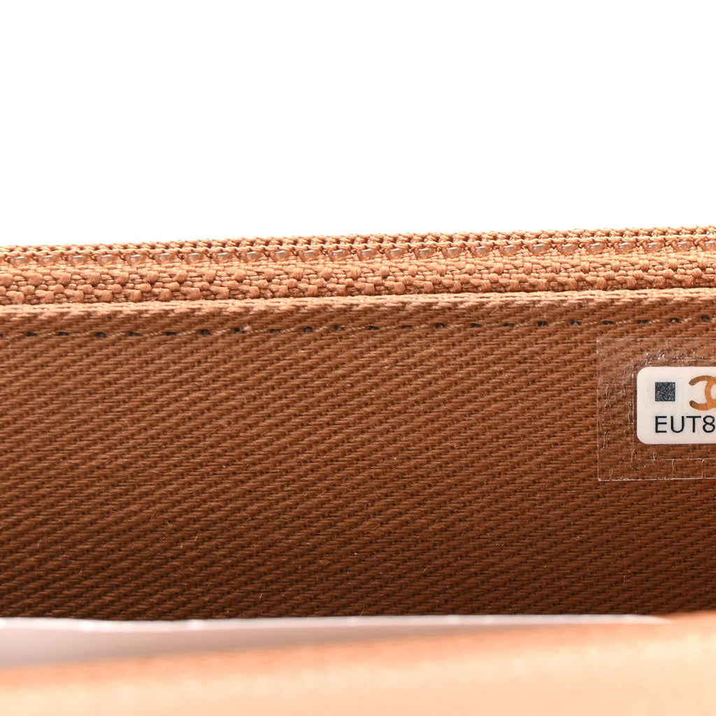 Caviar Quilted Business Affinity Clutch With Chain Flap Dark Beige