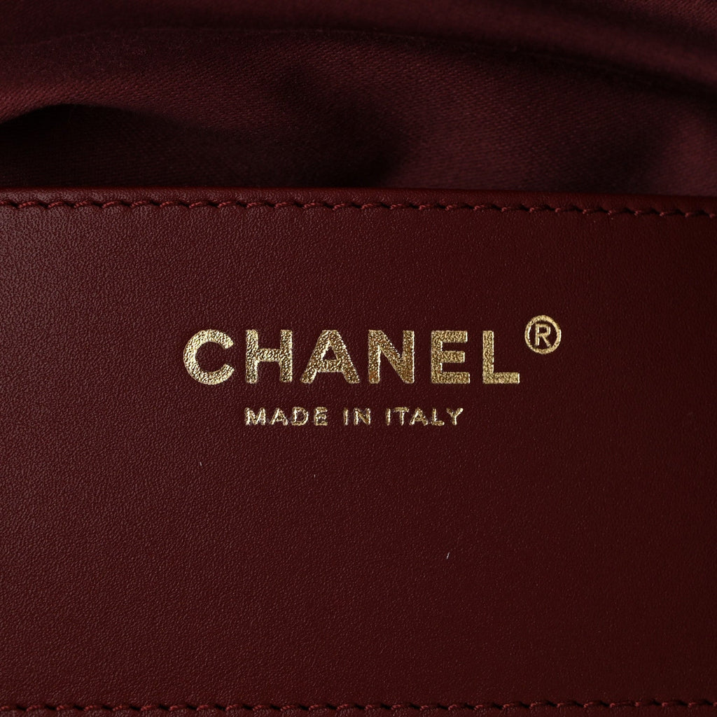 Caviar Quilted Medium Chanel 25 Handbag Burgundy