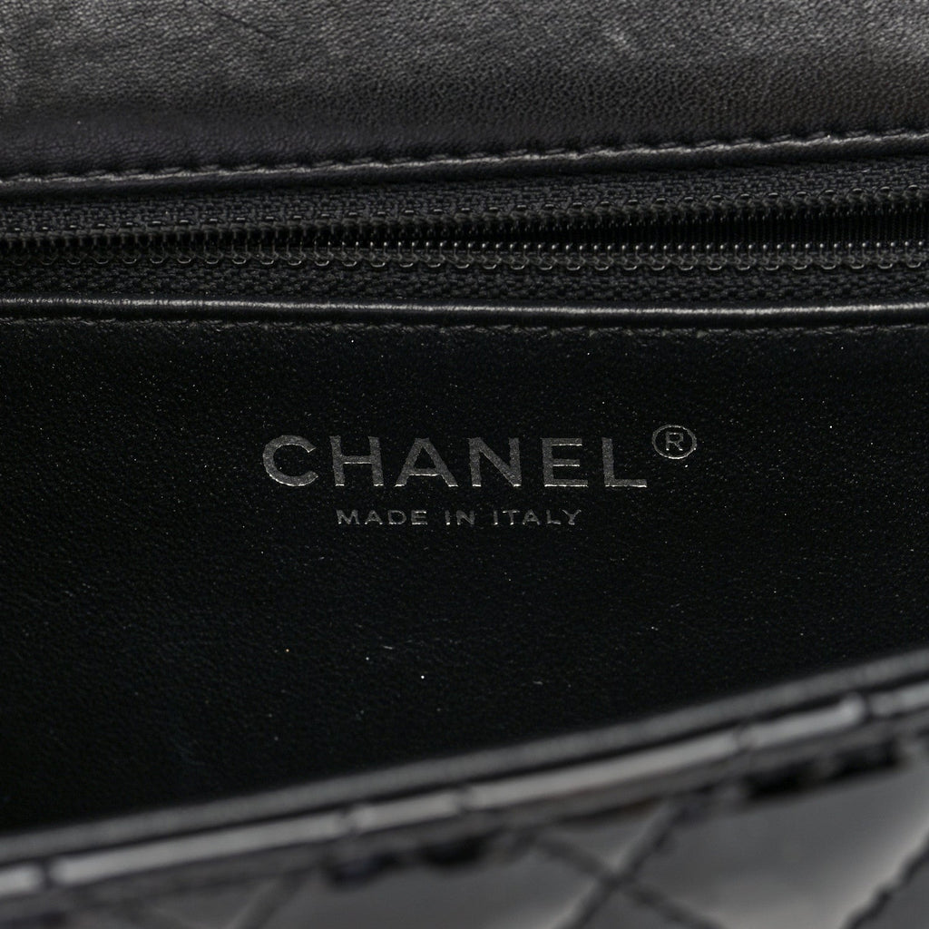 Patent Quilted Classic Twist Flap Bag Black