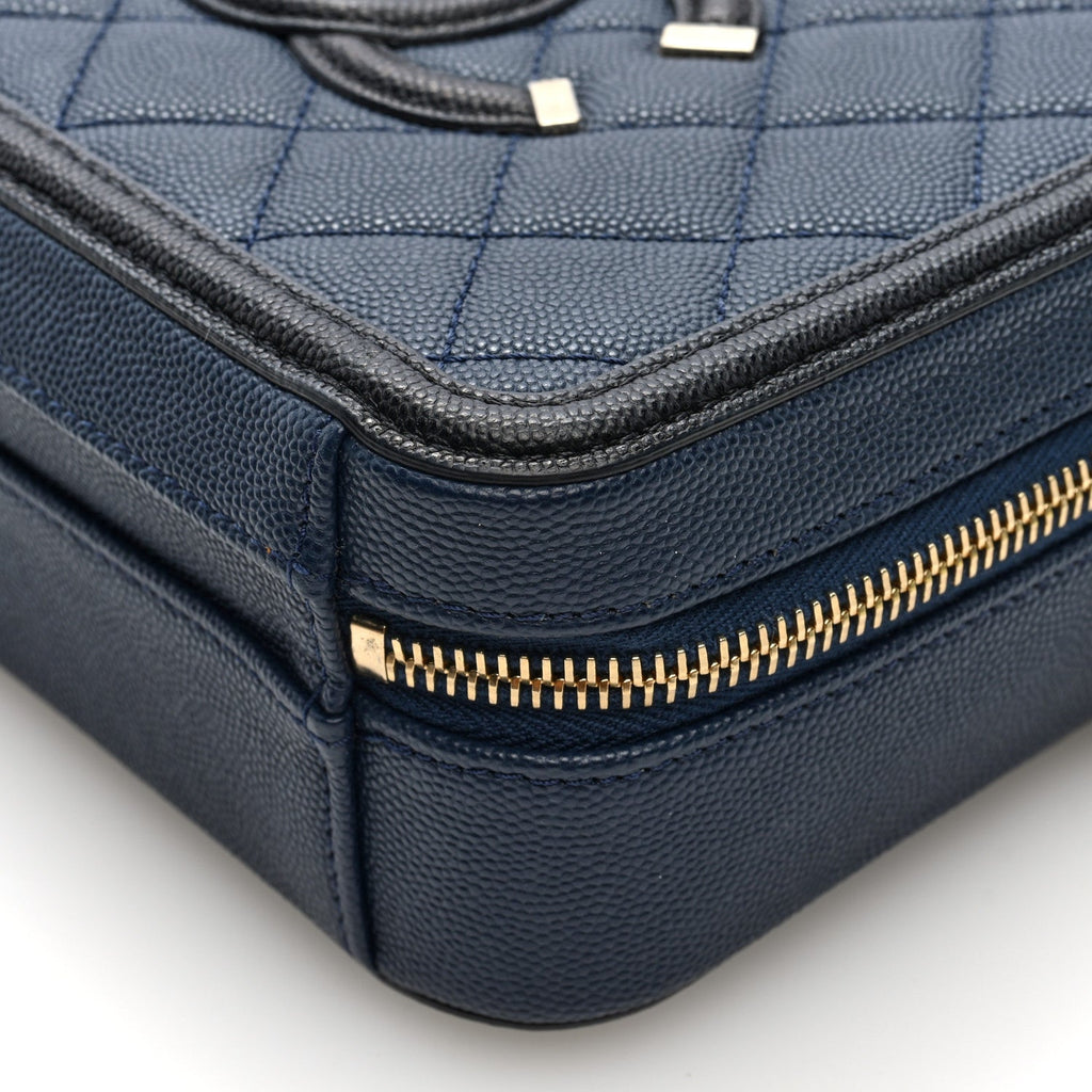 Caviar Quilted Small CC Filigree Vanity Case Navy Black