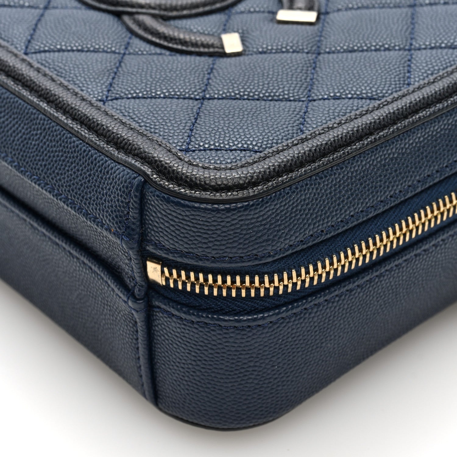 Caviar Quilted Small CC Filigree Vanity Case Navy Black