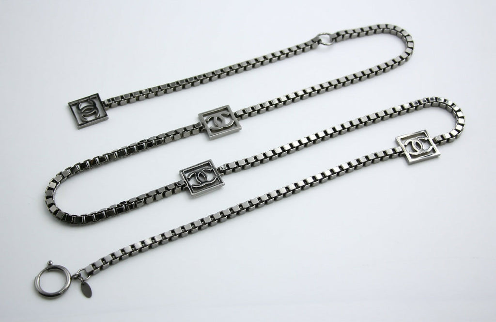 Chanel Vintage 06A Metal Four CC Silver Square Buckle Waist Chain 97CM