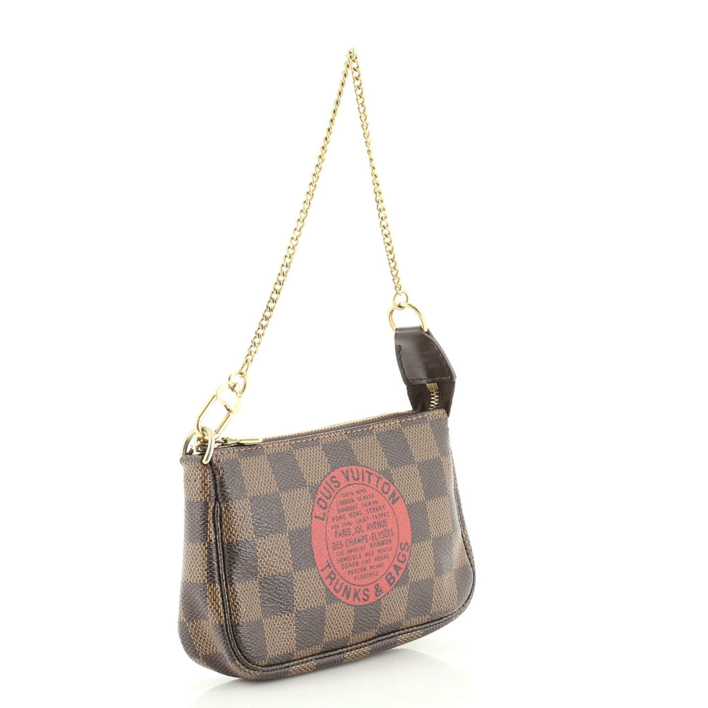Pochette Accessoires Limited Edition Damier Mini