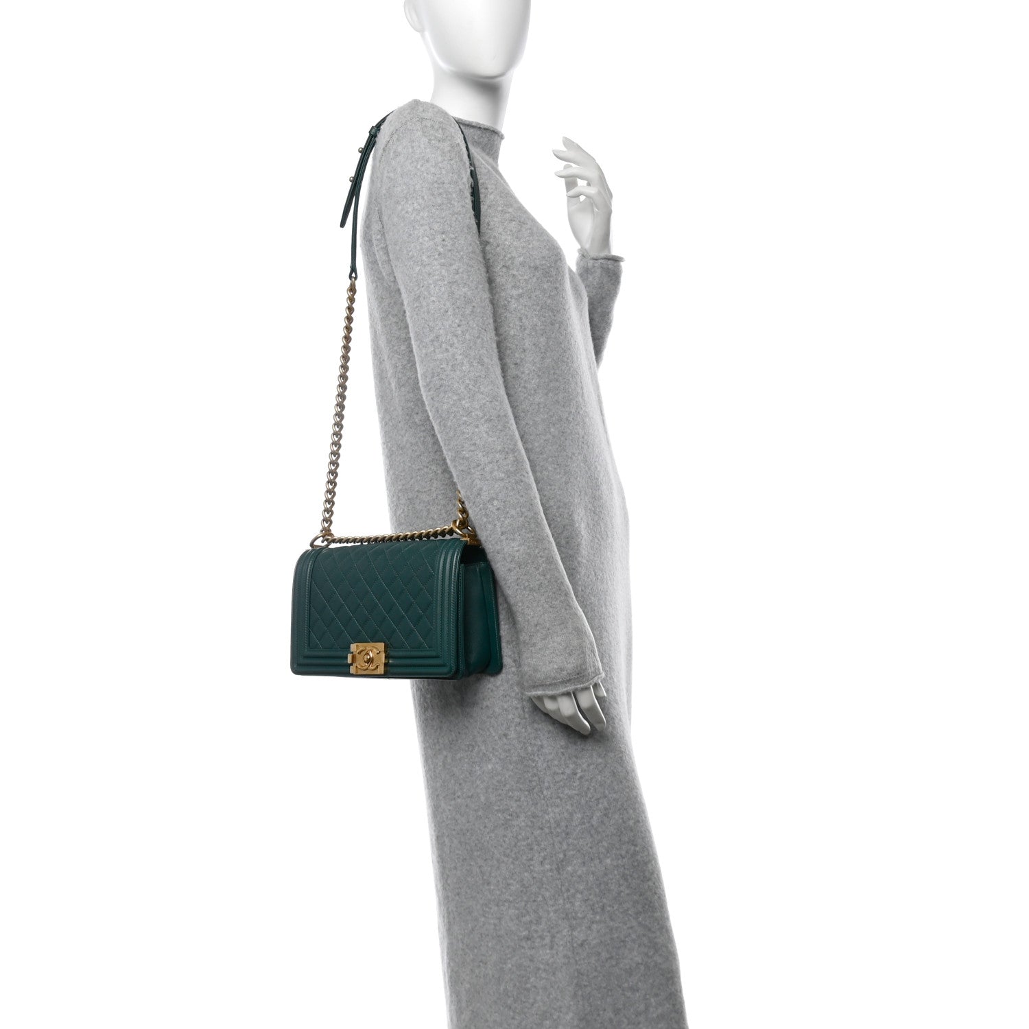 Caviar Quilted Medium Boy Flap Dark Green