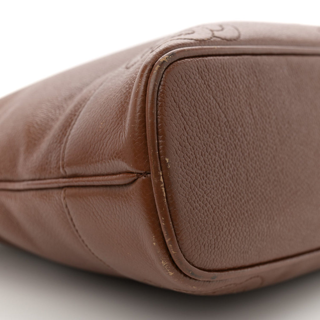 Caviar CC Shoulder Bag Brown