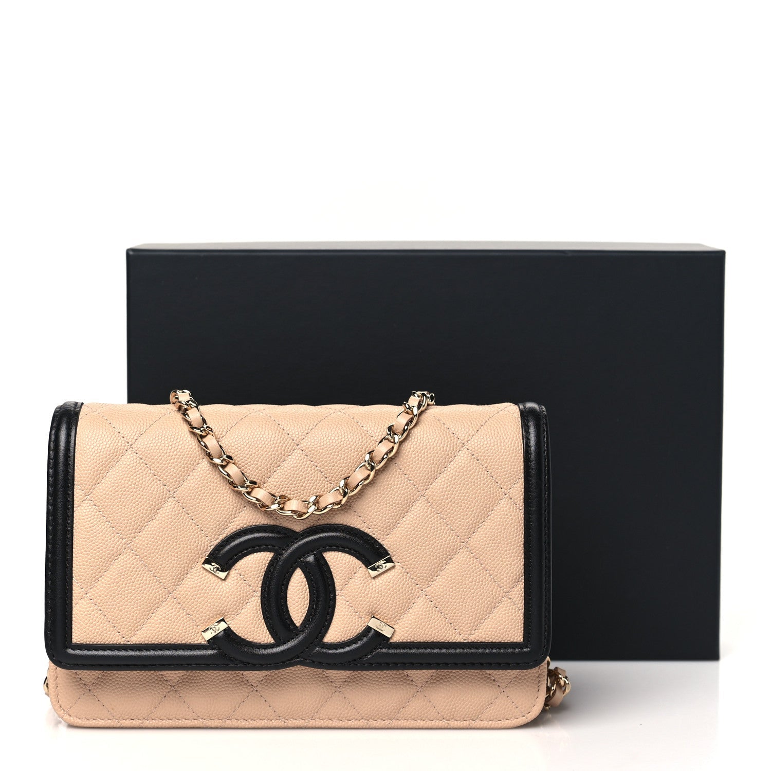Caviar Quilted CC Filigree Wallet On Chain WOC Beige Black