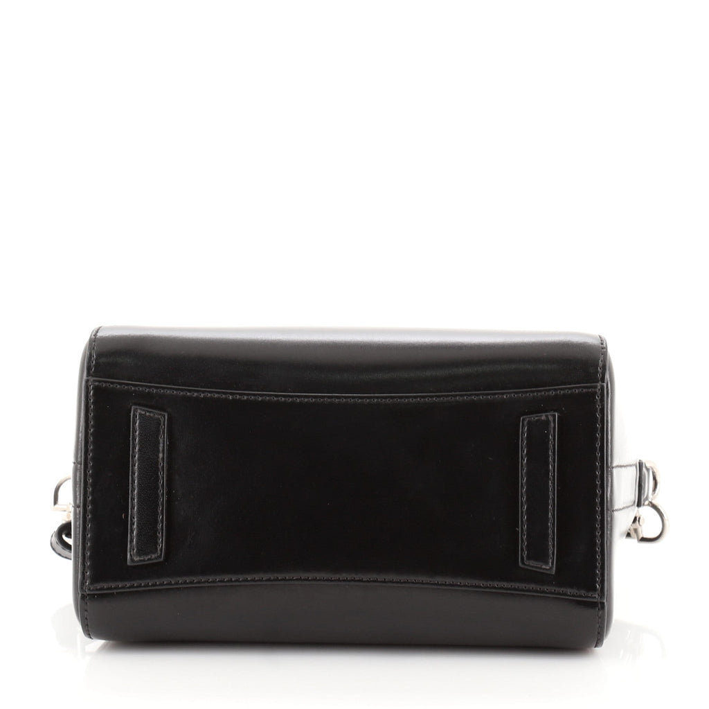 Antigona Bag Glazed Leather Mini