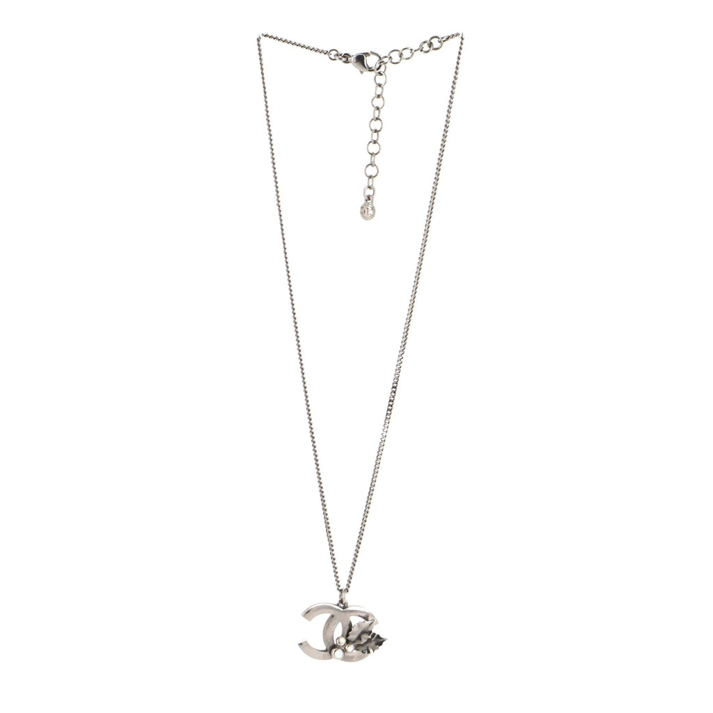 CC Mistletoe Necklace Metal