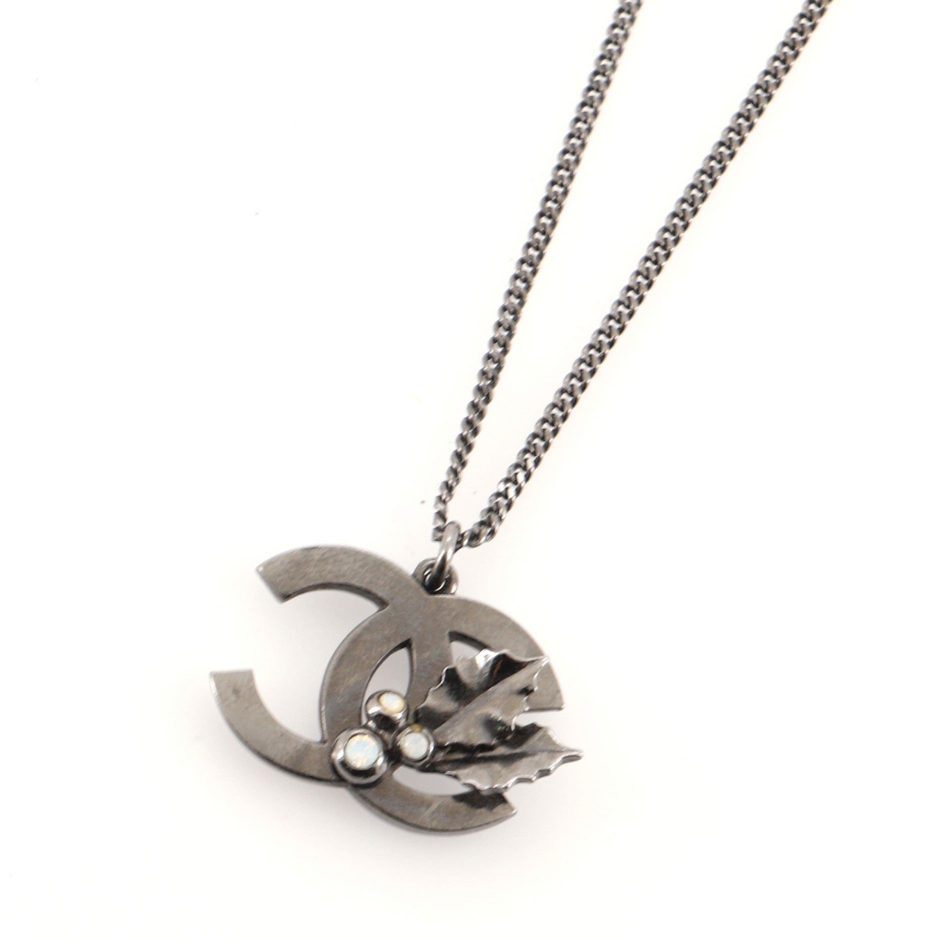 CC Mistletoe Necklace Metal