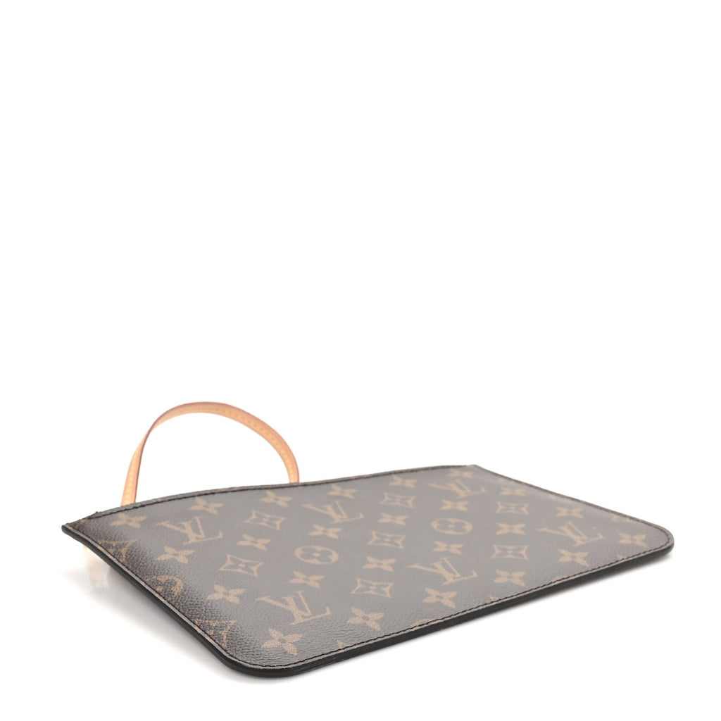 Monogram Carry It Pochette