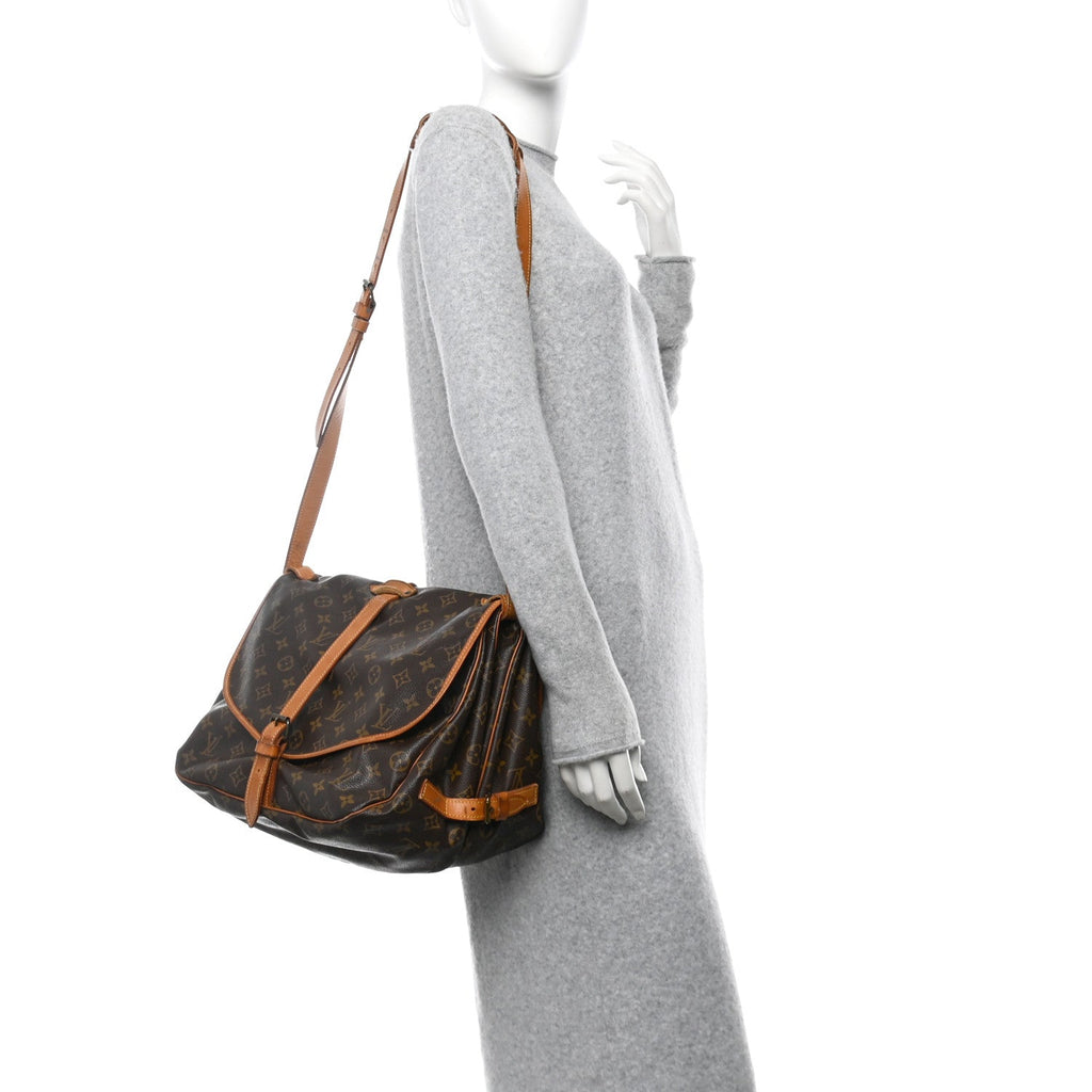 Monogram Saumur 35