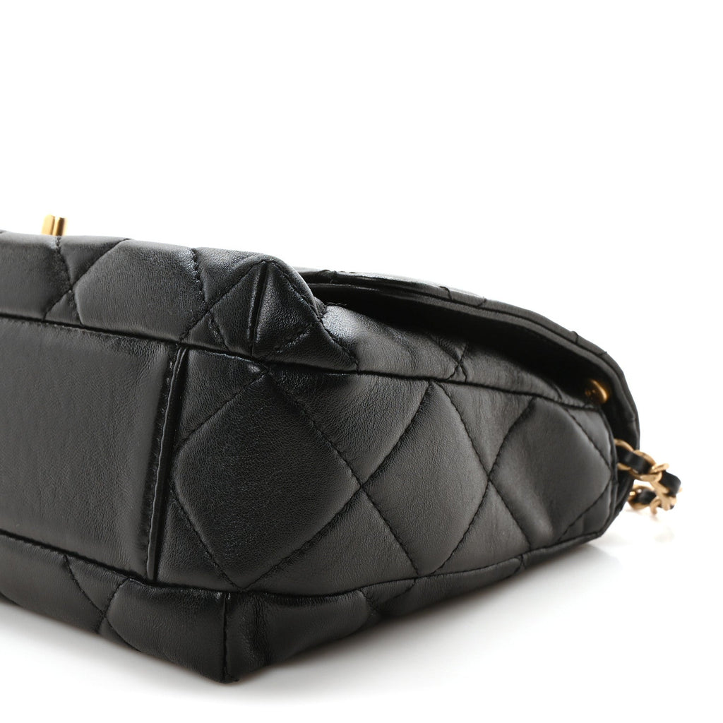 Shiny Lambskin Quilted Mini Pearl Logo Flap Black